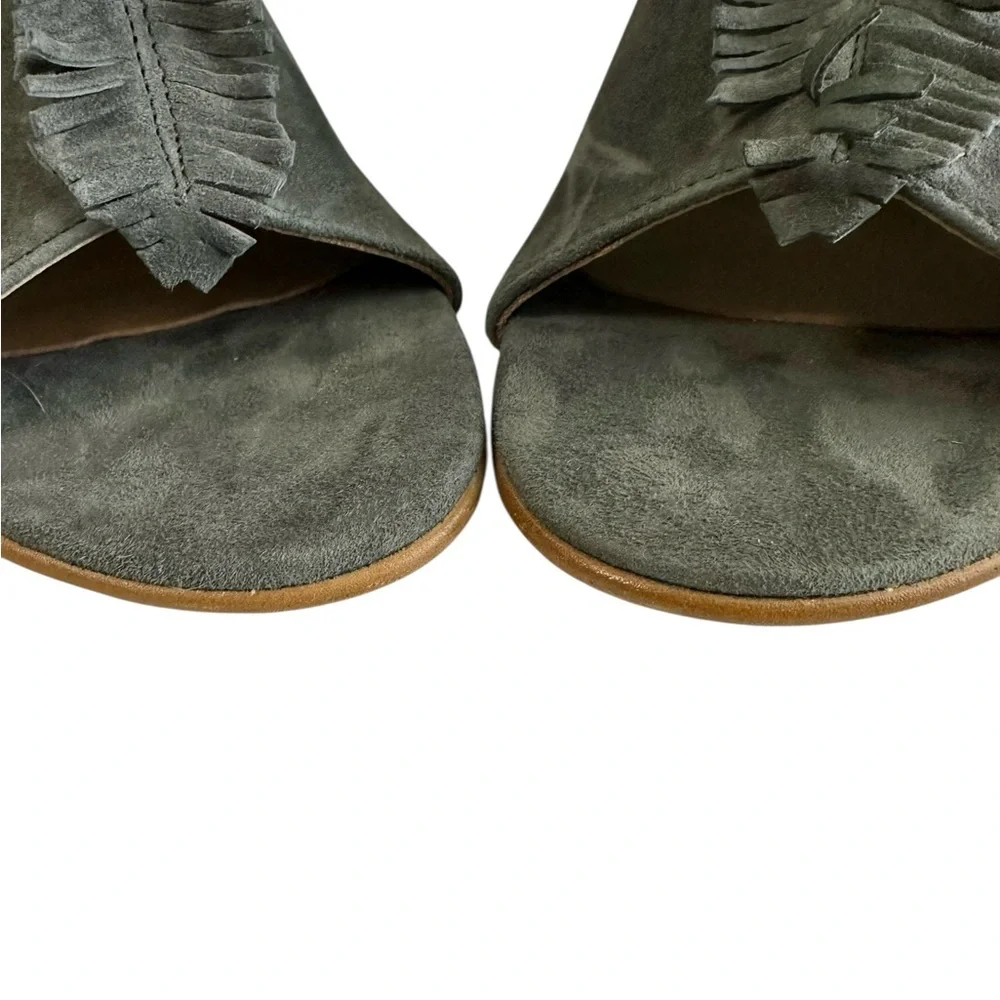 Garnet Hill Carmella Wedge Sandals Gray Suede Fringe Wedges Shoes Size 7